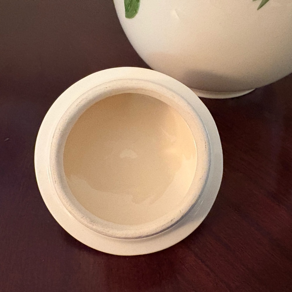 Franciscan Desert Rose- Coffee Pot with lid - Picture 5 of 7